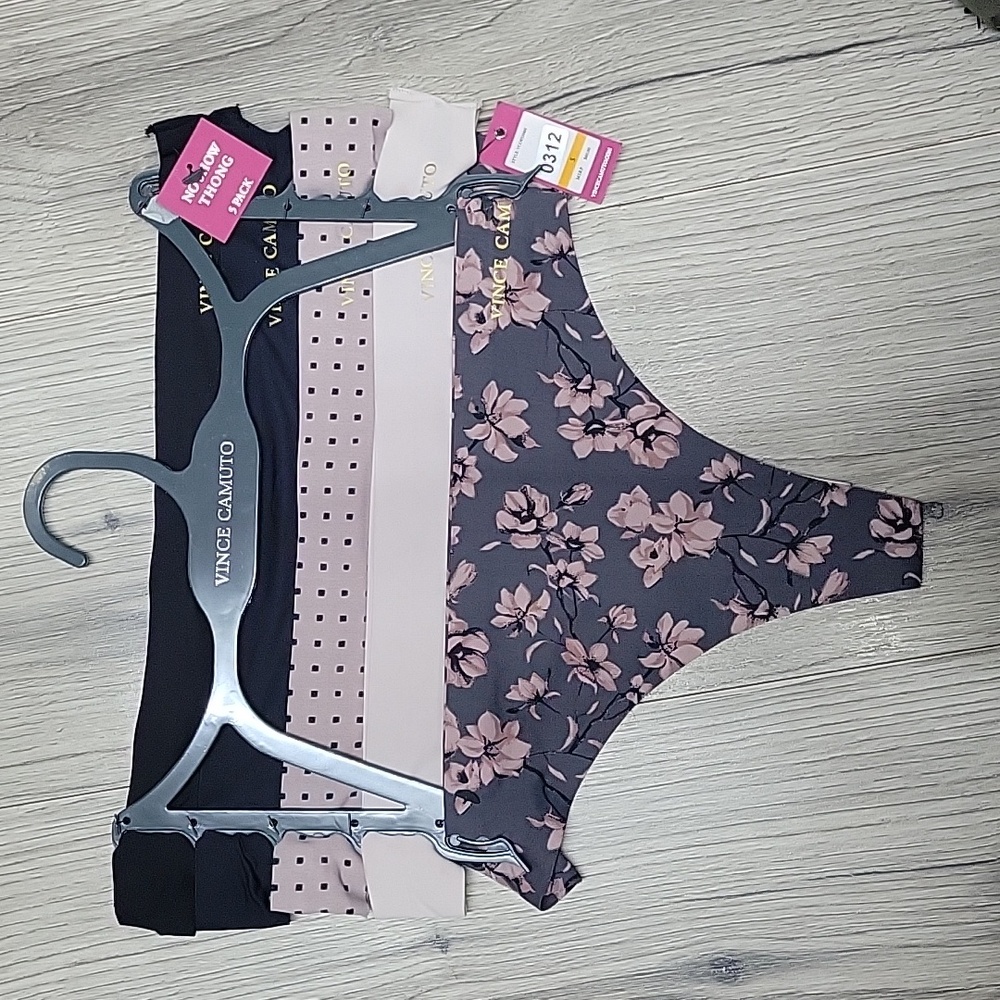 VINCE CAMUTO THONG.